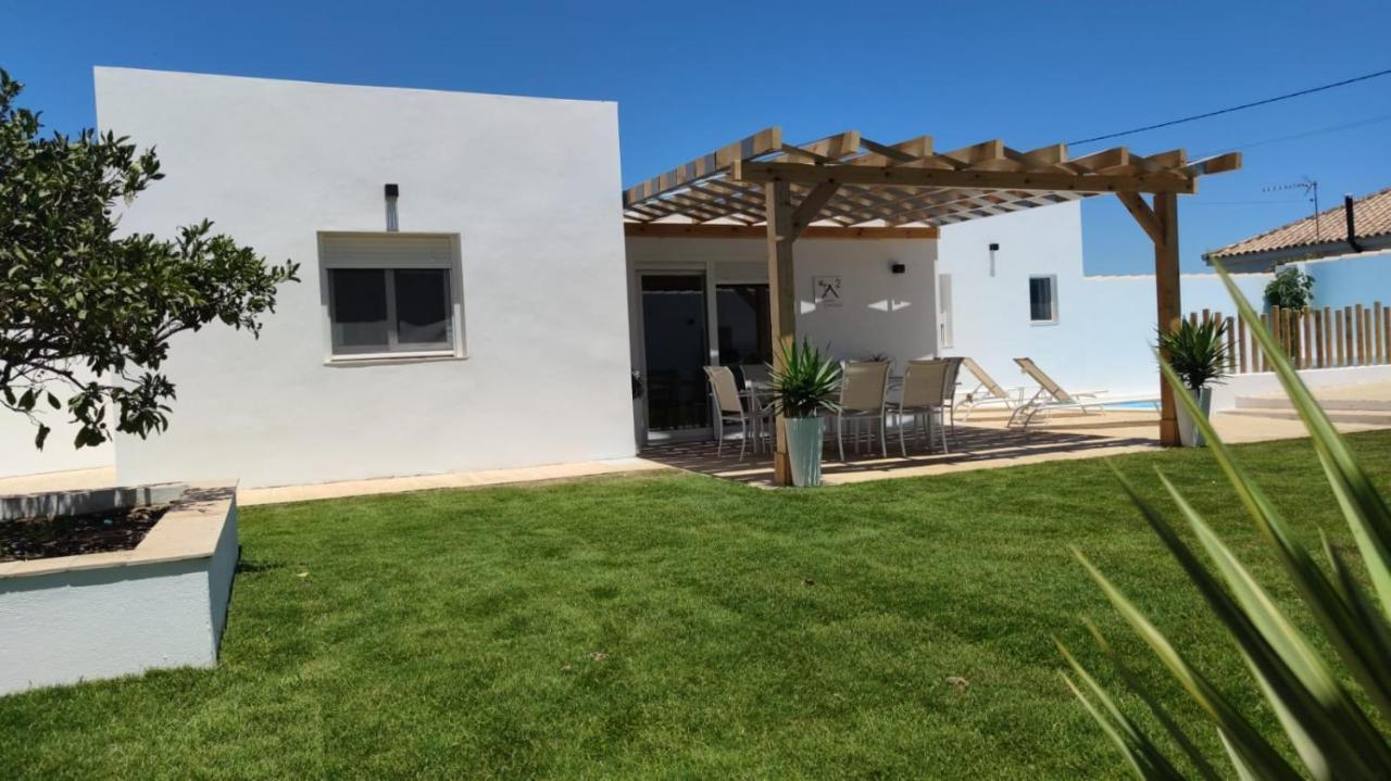 Palapa Garden Alojamientos, Piscina Privada Y Cerca Del Mar شيكلانا دي لا فرونتيرا المظهر الخارجي الصورة